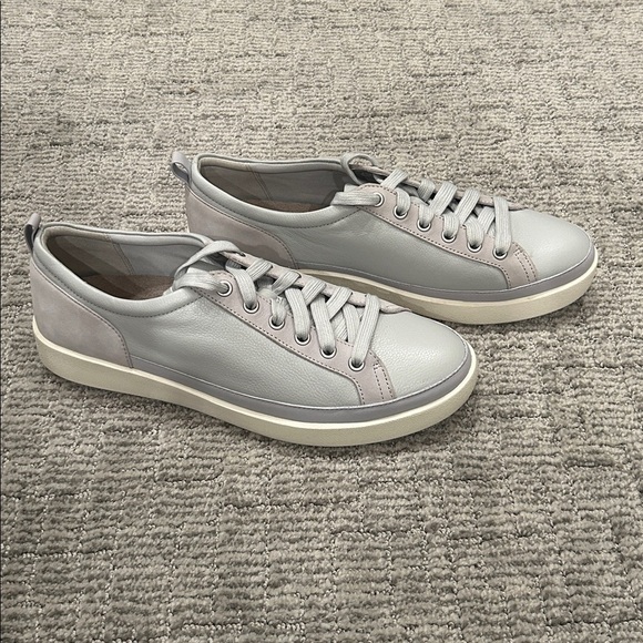 Vionic Winny Women's Fashion Sneakers Vapor Leather Nubuck 11 - Picture 3 of 7